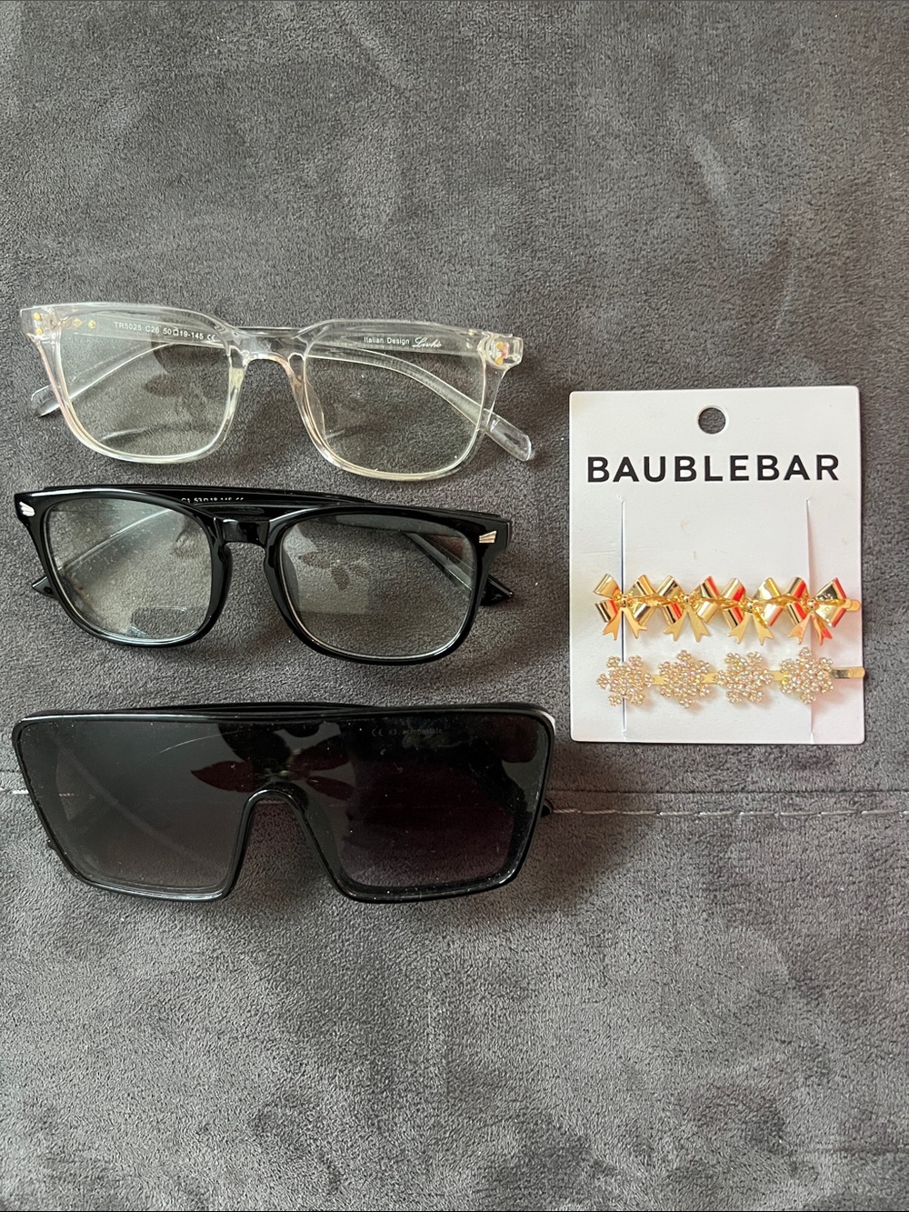 BaubleBar Gold Crystal Floral & Star Hair Pin Set